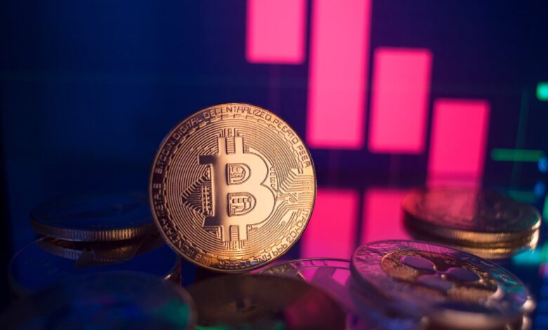 Bitcoin düşüşü, kripto para odaklı şirketleri de vurdu