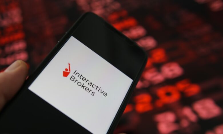 Interactive Brokers, platformuna daha fazla kripto para ekledi