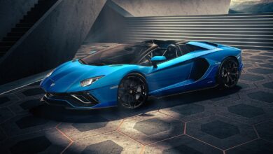 Lamborghini, Aventador Ultimate Coupe'yi ve NFT'yi Teslim Etti!