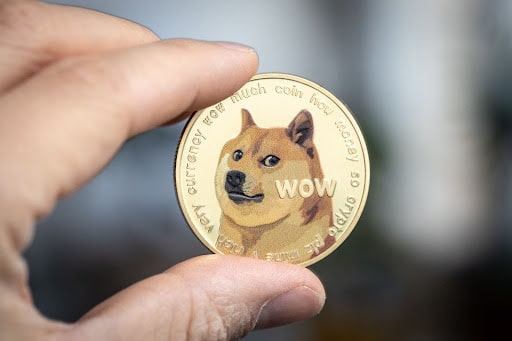 Dogecoin fällt aus der Top-10-Marktkapitalisierungsliste, während der neue Memecoin-Vorverkauf 1,3 Millionen US-Dollar einbringt